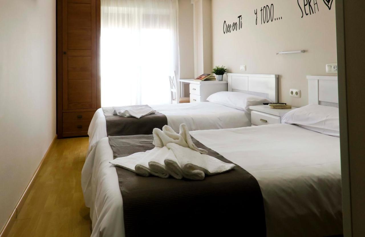Habitaciones Albero トロ エクステリア 写真