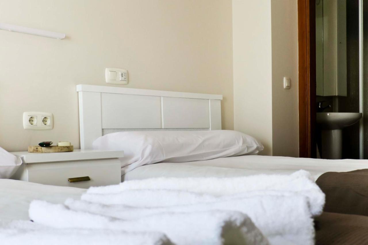 Habitaciones Albero トロ エクステリア 写真