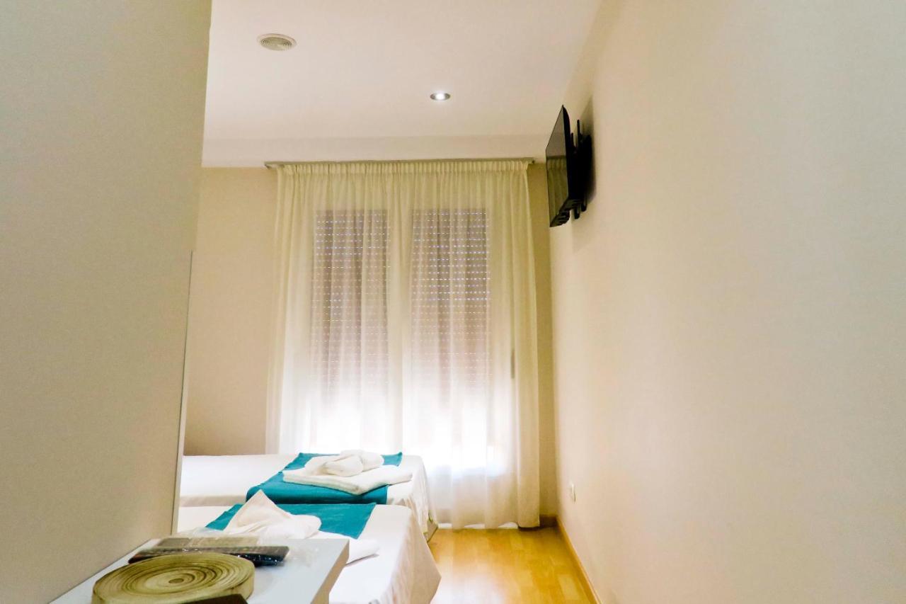 Habitaciones Albero トロ エクステリア 写真