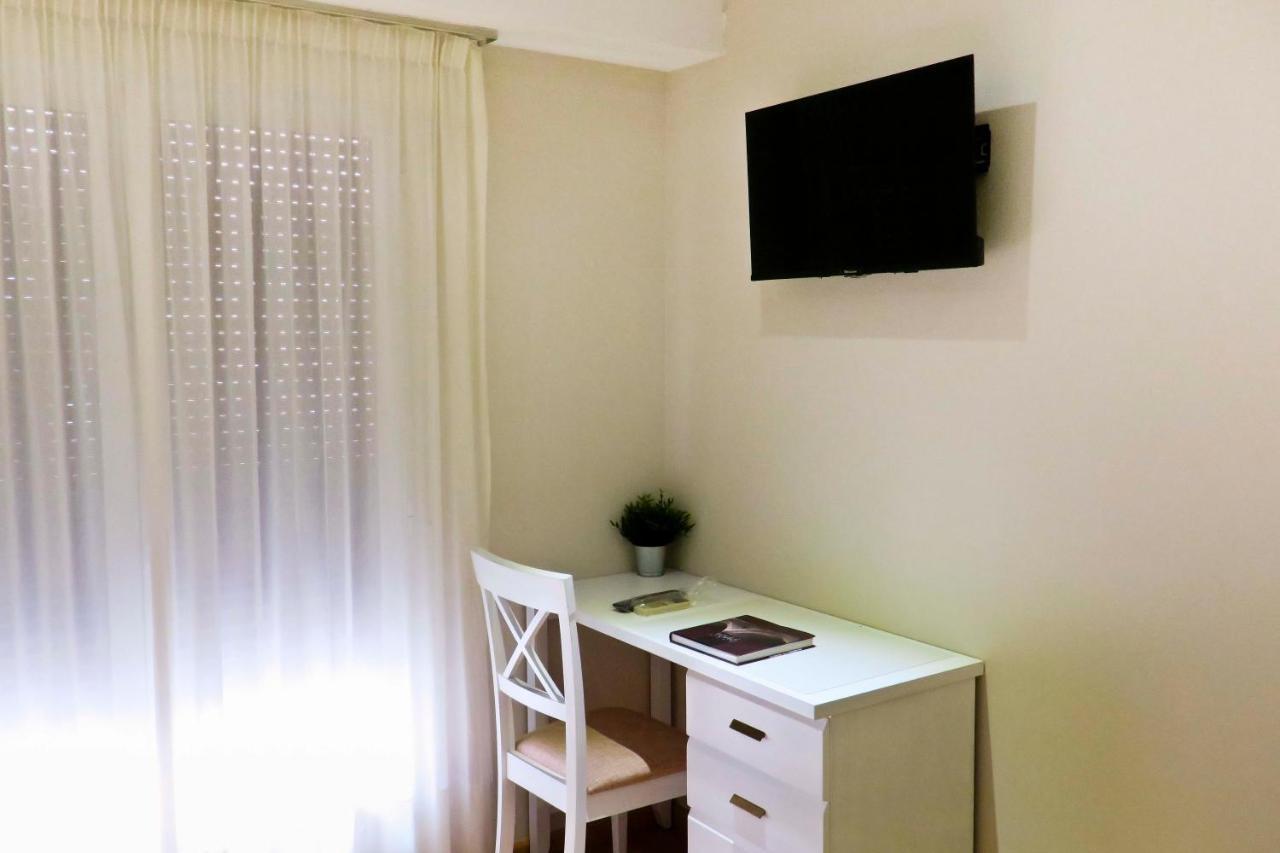 Habitaciones Albero トロ エクステリア 写真