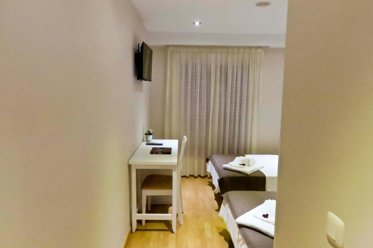Habitaciones Albero トロ エクステリア 写真